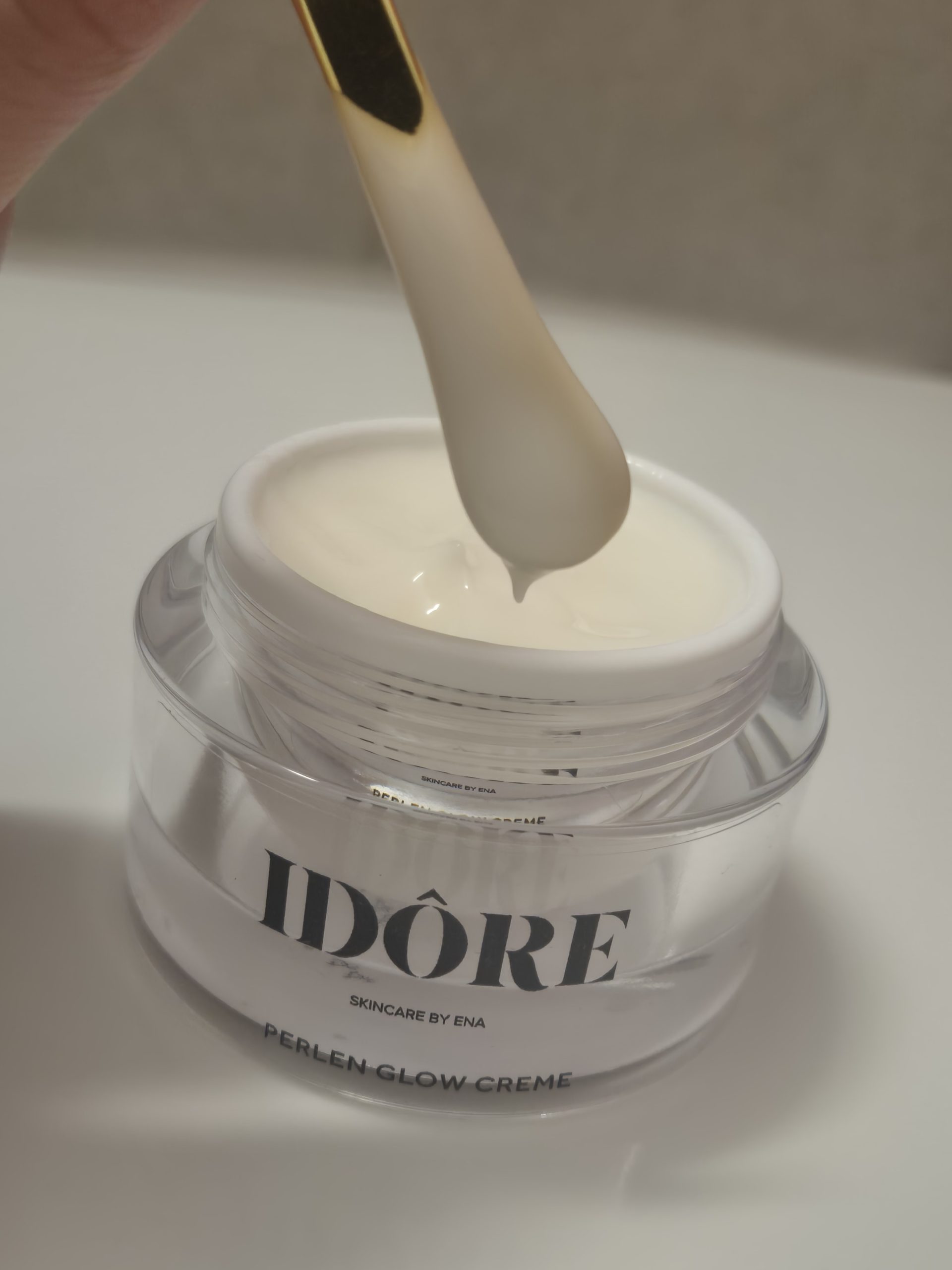 idore skincare diamant peeling anwendung hand